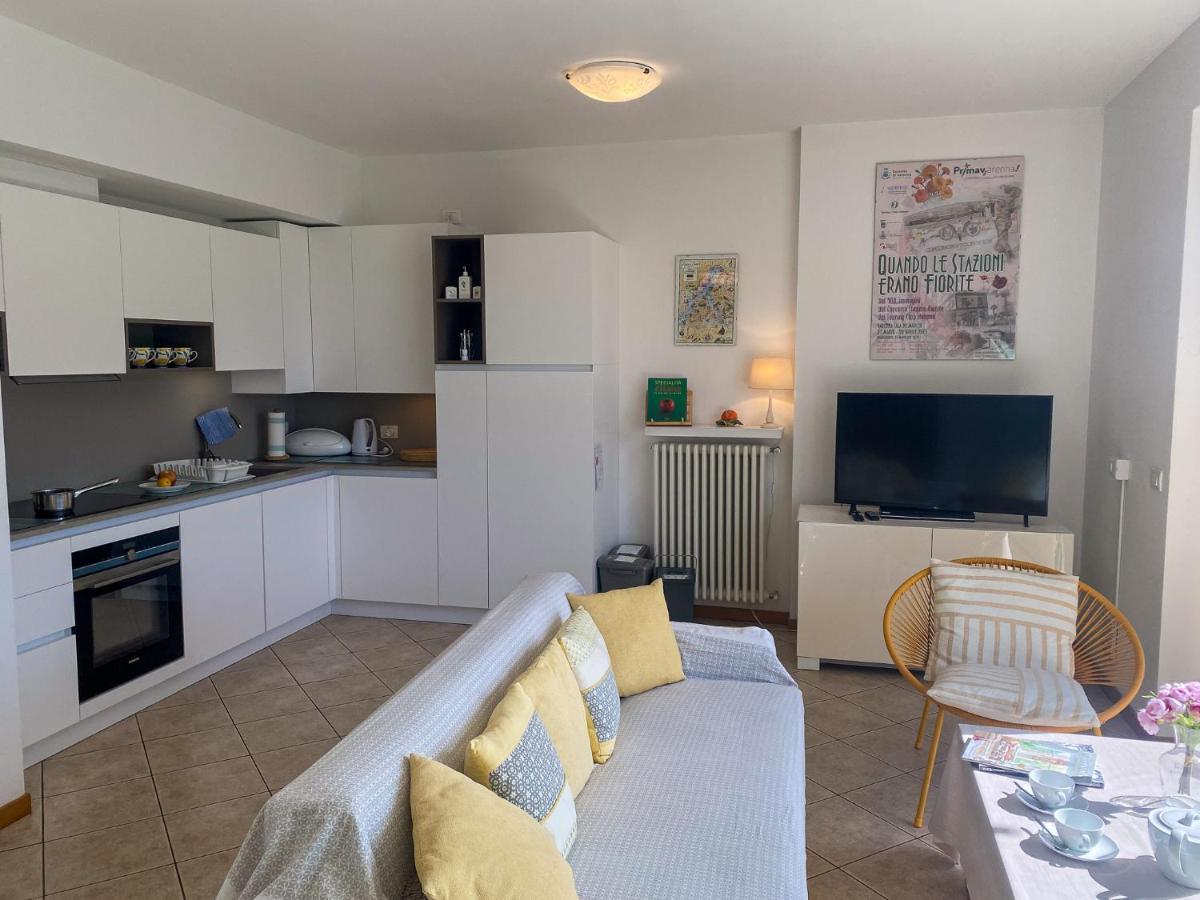 Vista Paradiso I - Garten Ferienwohnung Perledo Kültér fotó