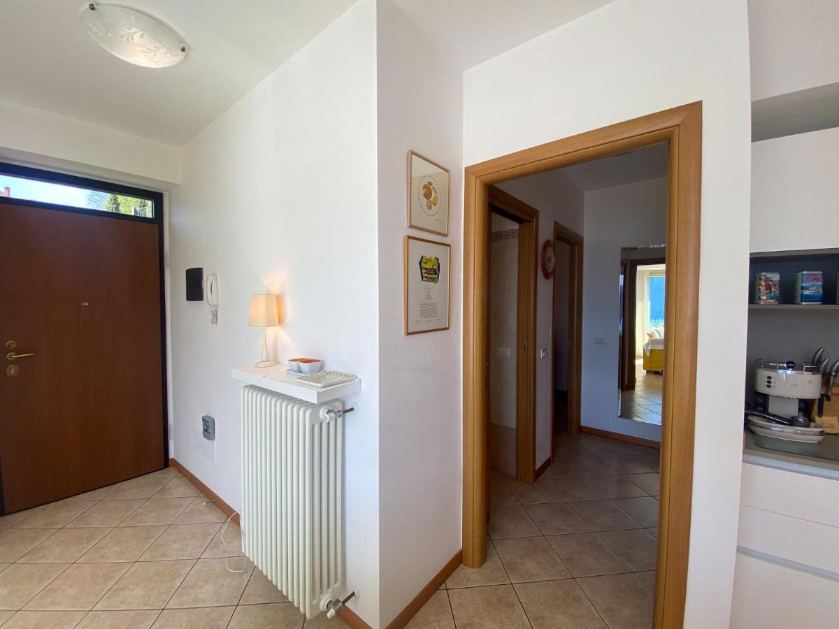 Vista Paradiso I - Garten Ferienwohnung Perledo Kültér fotó